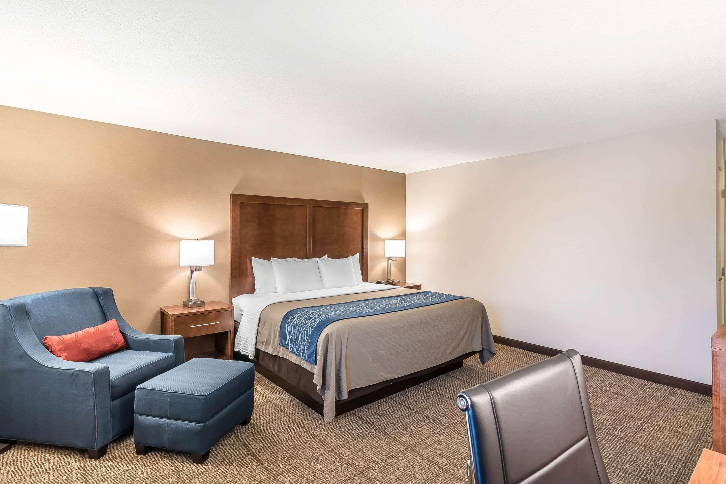Comfort Inn Concord Exterior photo
