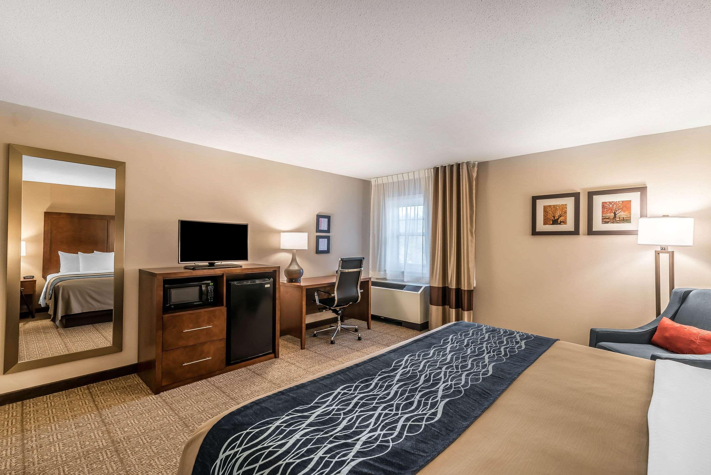 Comfort Inn Concord Exterior photo