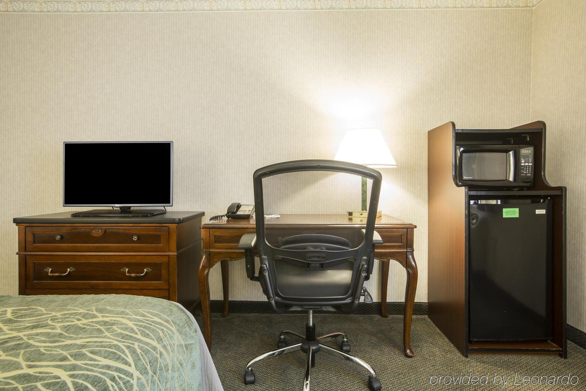 Comfort Inn Concord Exterior photo